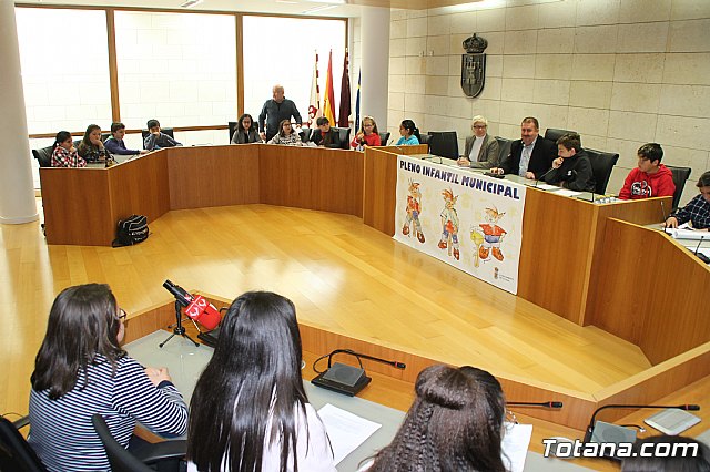 Corporacin infantil 2018/2019 - 37