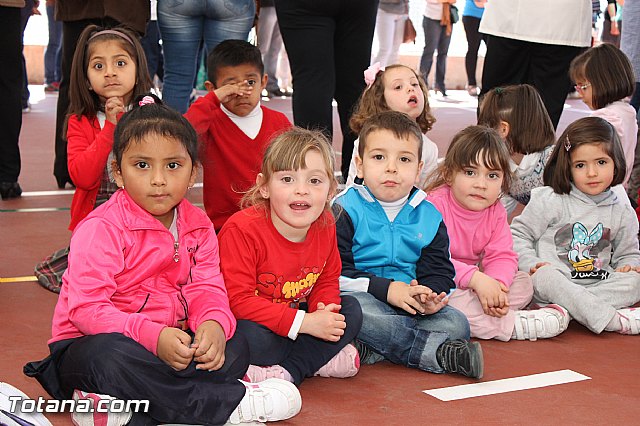 Procesin infantil Colegio Santa Eulalia - Semana Santa 2013 - 140
