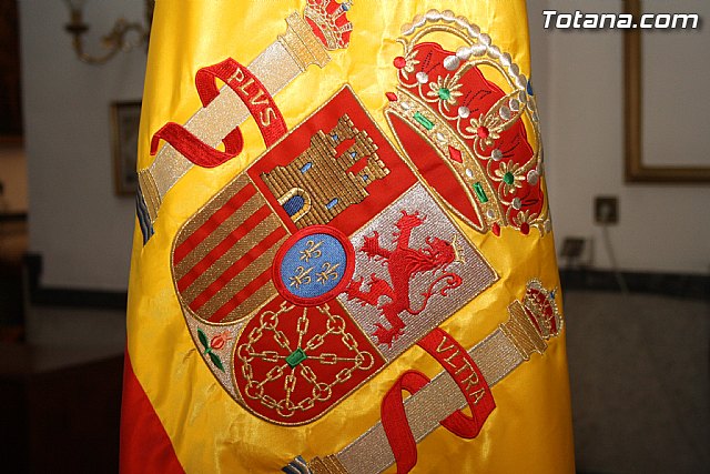 Misa da del Pilar y acto institucional de homenaje a la bandera de Espaa - 2011 - 4