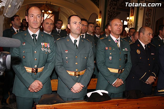 Misa da del Pilar y acto institucional de homenaje a la bandera de Espaa - 2011 - 27