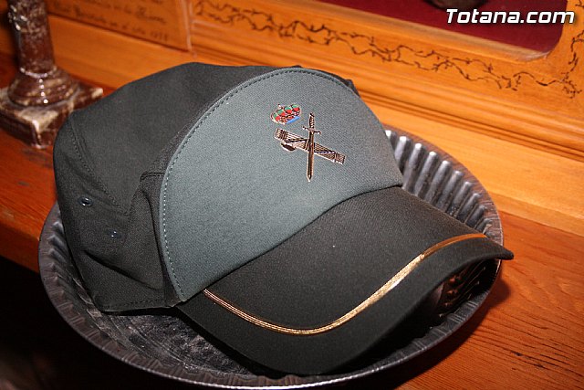 Misa da del Pilar y acto institucional de homenaje a la bandera de Espaa - 2011 - 43