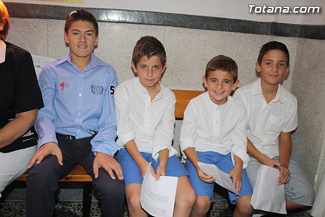 Misa da del Pilar y acto institucional de homenaje a la bandera de Espaa - 2011 - 72