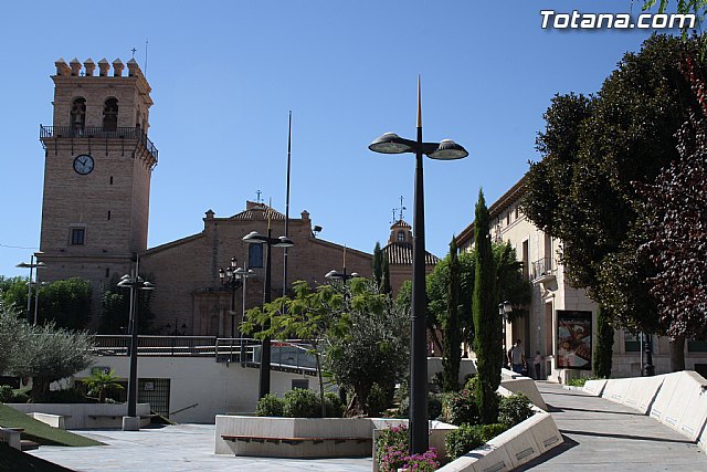 Misa da del Pilar y acto institucional de homenaje a la bandera de Espaa - 2011 - 130