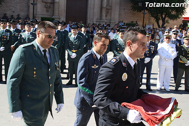 Misa da del Pilar y acto institucional de homenaje a la bandera de Espaa - 2011 - 148