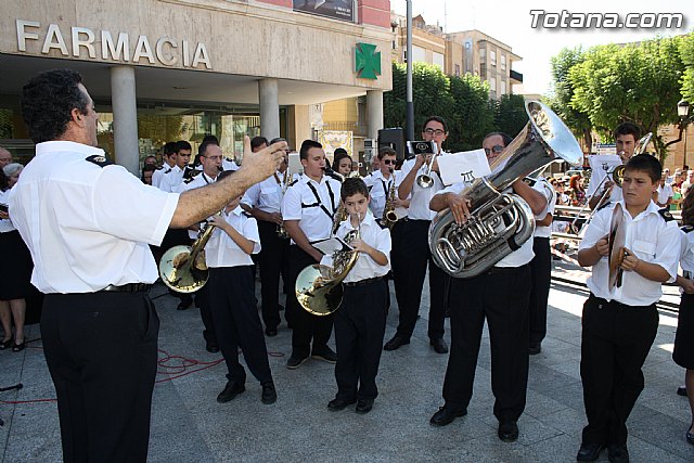 Misa da del Pilar y acto institucional de homenaje a la bandera de Espaa - 2011 - 174