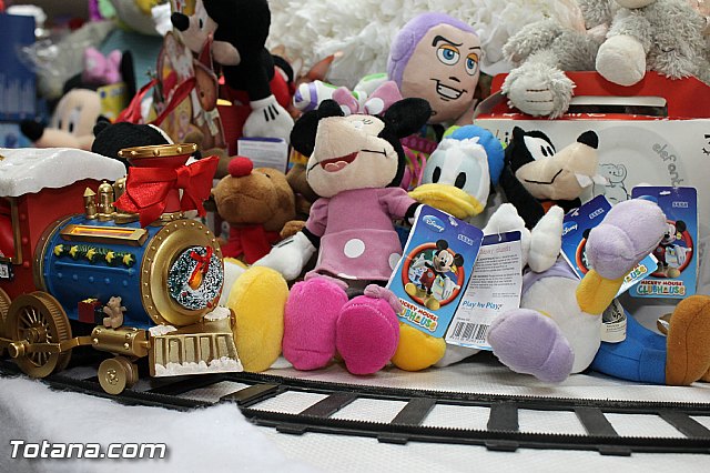 Pap Noel visit Mundo Piatas para recoger las cartas de los ms peques de la casa - 4