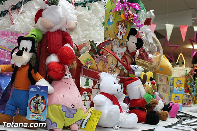 Pap Noel visit Mundo Piatas para recoger las cartas de los ms peques de la casa - 6