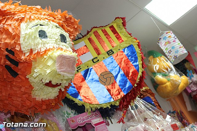 Pap Noel visit Mundo Piatas para recoger las cartas de los ms peques de la casa - 25