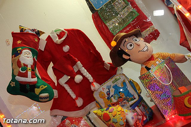 Pap Noel visit Mundo Piatas para recoger las cartas de los ms peques de la casa - 83