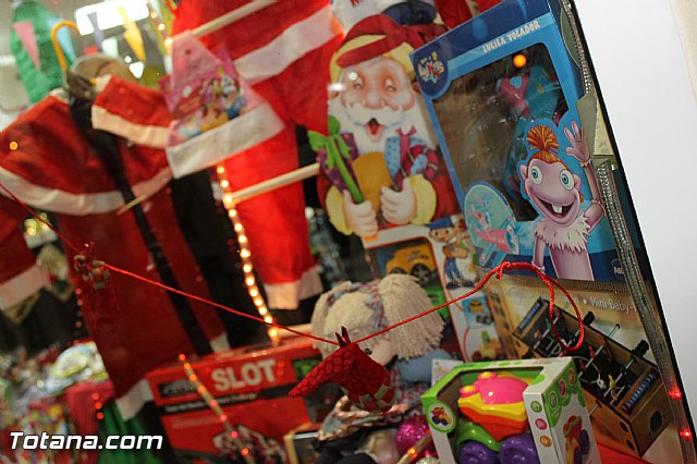 Pap Noel visit Mundo Piatas para recoger las cartas de los ms peques de la casa - 84