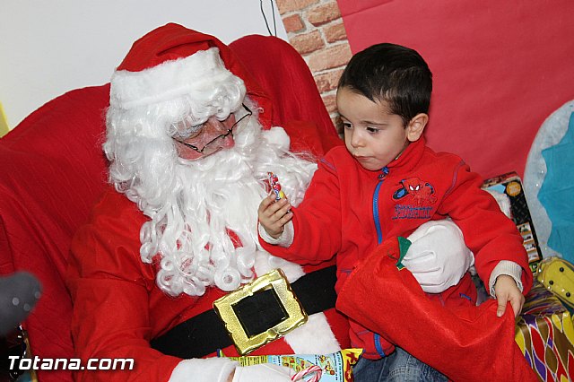 Pap Noel visit Mundo Piatas para recoger las cartas de los ms peques de la casa - 94