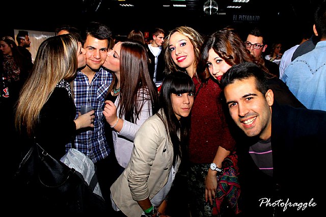 La Pea El Pistonazo y el Grupo Miras organizaron el Carnival Group Party - 12