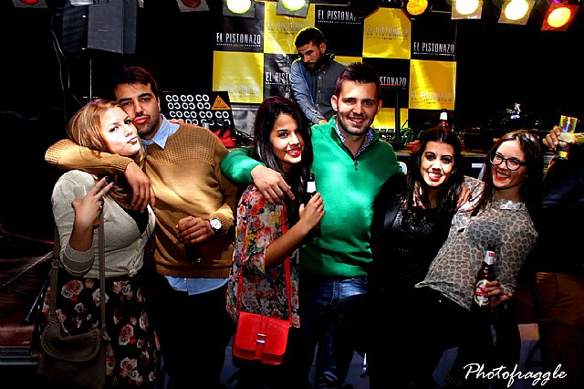 La Pea El Pistonazo y el Grupo Miras organizaron el Carnival Group Party - 30