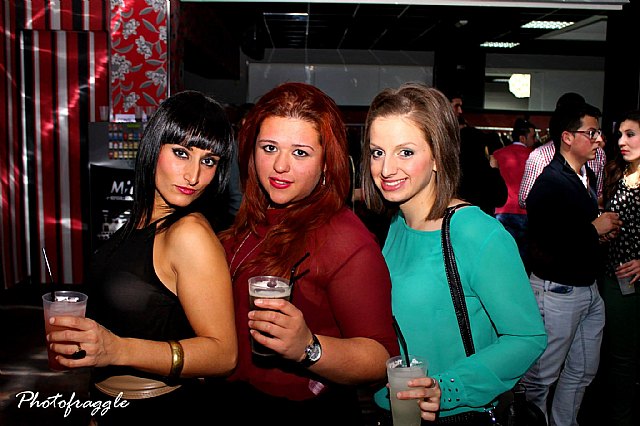 La Pea El Pistonazo y el Grupo Miras organizaron el Carnival Group Party - 72