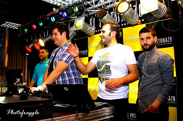 La Pea El Pistonazo y el Grupo Miras organizaron el Carnival Group Party - 89