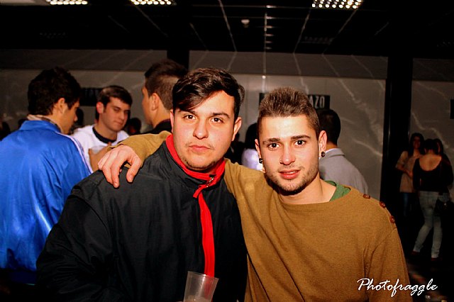 La Pea El Pistonazo y el Grupo Miras organizaron el Carnival Group Party - 93