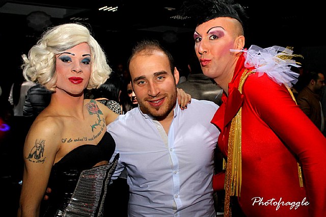 La Pea El Pistonazo y el Grupo Miras organizaron el Carnival Group Party - 98