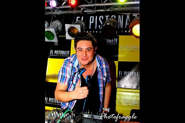 La Pea El Pistonazo y el Grupo Miras organizaron el Carnival Group Party - 238