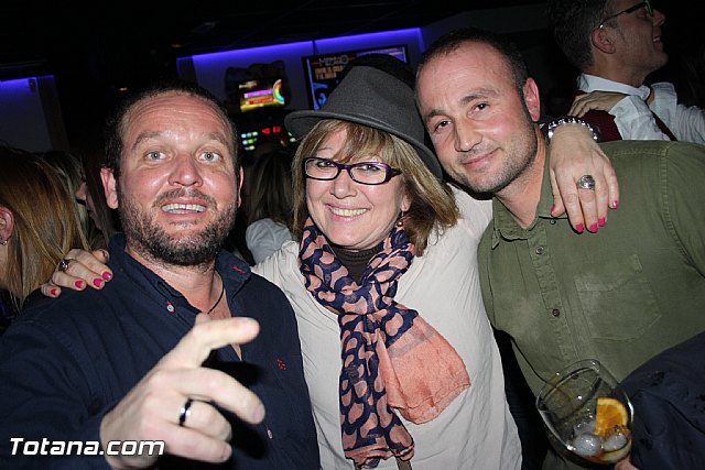 Tributo a Mecano y monlogo de Miki Dkai. Platea Loungebar   - 15