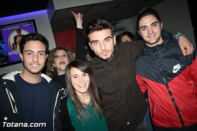 Tributo a Mecano y monlogo de Miki Dkai. Platea Loungebar   - 30