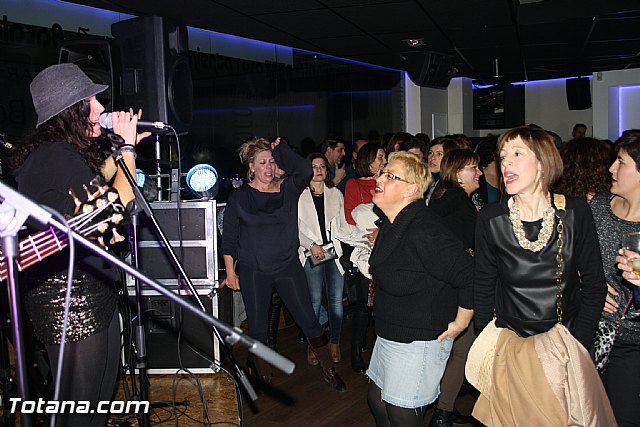 Tributo a Mecano y monlogo de Miki Dkai. Platea Loungebar   - 48