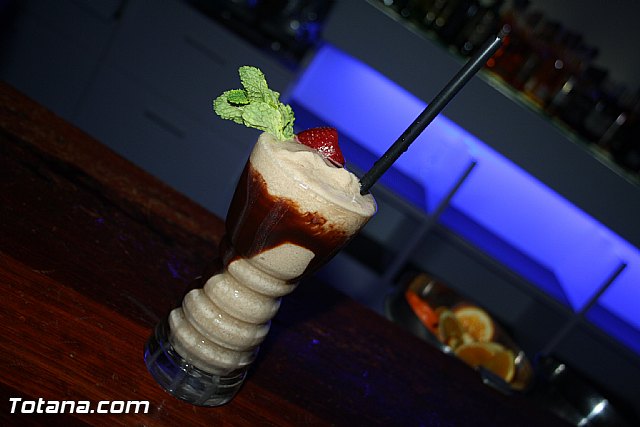 Tributo a Mecano y monlogo de Miki Dkai. Platea Loungebar   - 66