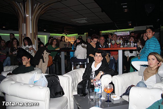 Tributo a Mecano y monlogo de Miki Dkai. Platea Loungebar   - 97