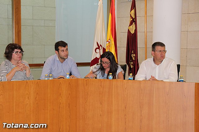 Pleno extraordinario, sorteo de mesas, LGTB y Lnea Alta Tensin  - 4