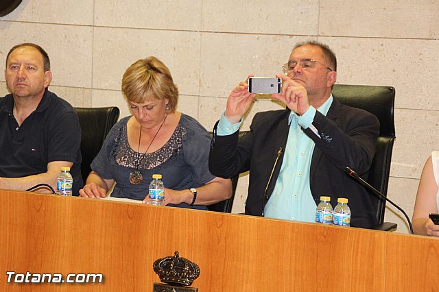 Pleno extraordinario, sorteo de mesas, LGTB y Lnea Alta Tensin  - 45