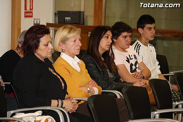 Pleno ordinario abril 2012 - 28