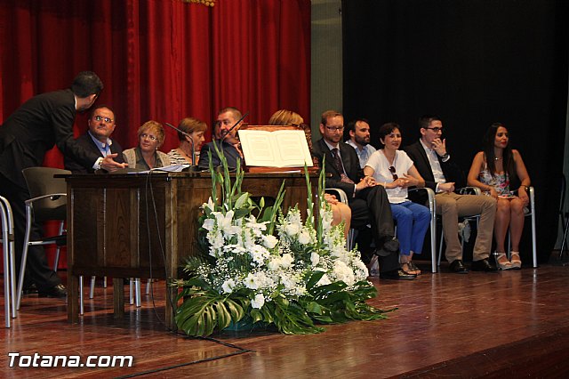Constitucin de la nueva Corporacin municipal del Ayuntamiento de Totana, legislatura 2015/19 - 305