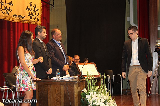 Constitucin de la nueva Corporacin municipal del Ayuntamiento de Totana, legislatura 2015/19 - 319