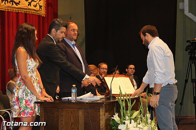 Constitucin de la nueva Corporacin municipal del Ayuntamiento de Totana, legislatura 2015/19 - 321