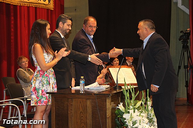 Constitucin de la nueva Corporacin municipal del Ayuntamiento de Totana, legislatura 2015/19 - 345