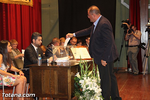 Constitución de la nueva Corporación municipal del Ayuntamiento de Totana, legislatura 2015/19 - 357