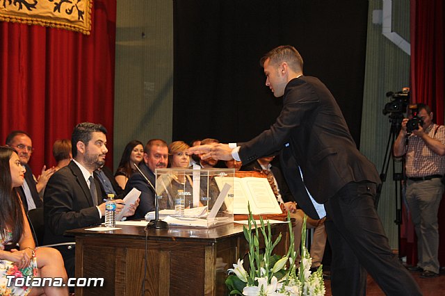 Constitucin de la nueva Corporacin municipal del Ayuntamiento de Totana, legislatura 2015/19 - 366