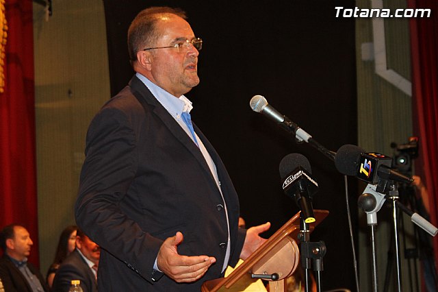 Constitucin de la nueva Corporacin municipal del Ayuntamiento de Totana, legislatura 2015/19 - 398