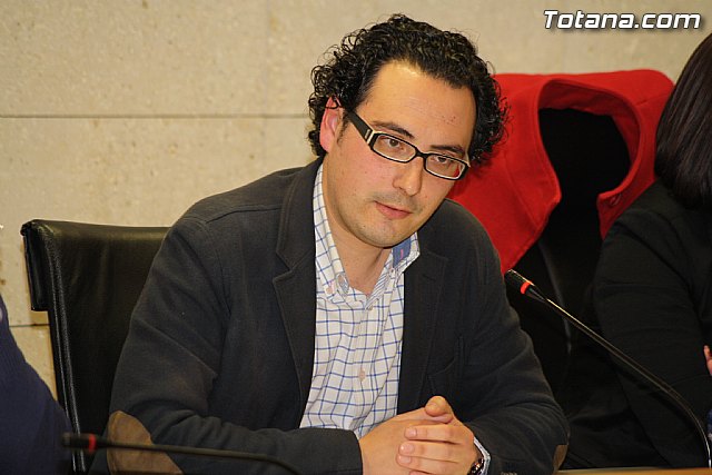 Pleno ordinario. Febrero 2012 - 16