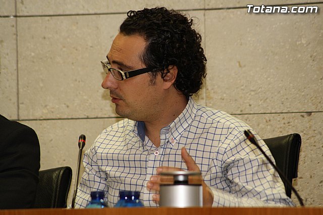 Pleno ordinario diciembre 2011 - 25