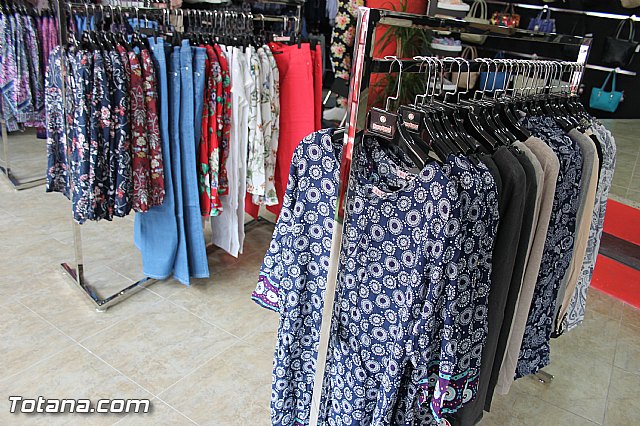 Inauguracin NUEVE EUROS Totana - 5