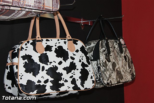 Inauguracin NUEVE EUROS Totana - 56