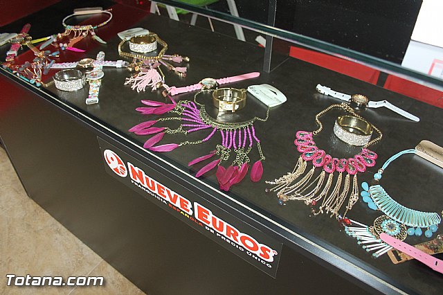 Inauguracin NUEVE EUROS Totana - 68