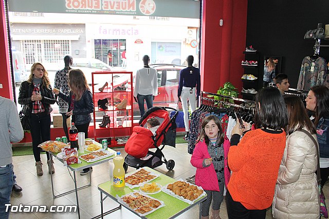 Inauguracin NUEVE EUROS Totana - 132