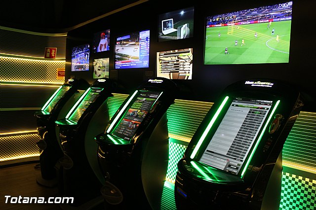 Inauguracin Saln de Juegos Orenes en Totana - 17