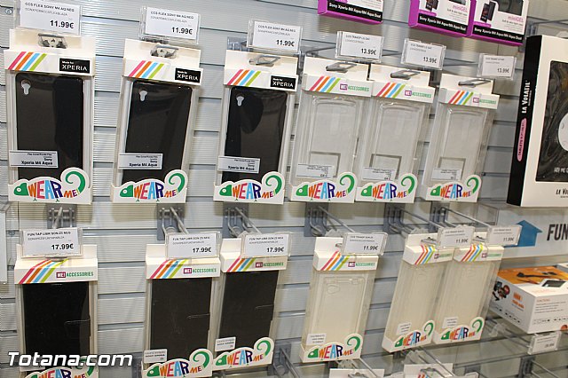 Abre sus puertas Phone House en Totana - 30