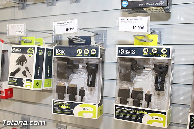 Abre sus puertas Phone House en Totana - 39