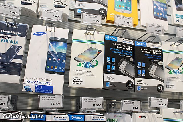 Abre sus puertas Phone House en Totana - 48