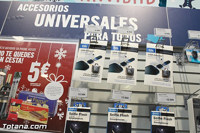 Abre sus puertas Phone House en Totana - 55