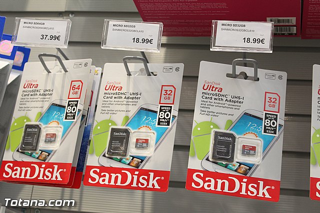 Abre sus puertas Phone House en Totana - 60