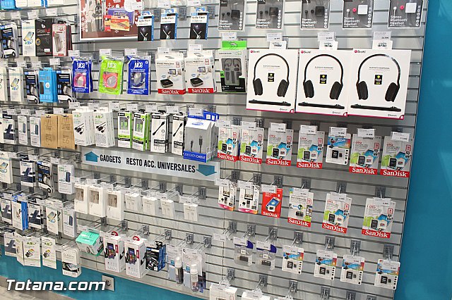 Abre sus puertas Phone House en Totana - 62